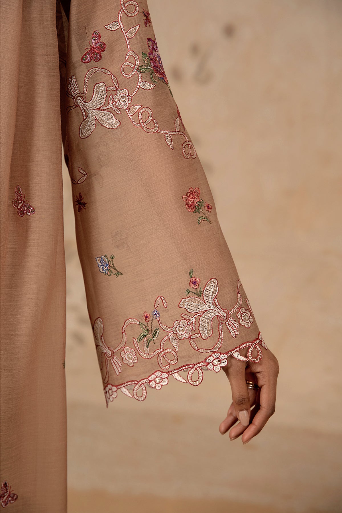 4 Piece - Embroidered Suit - MC1610-2