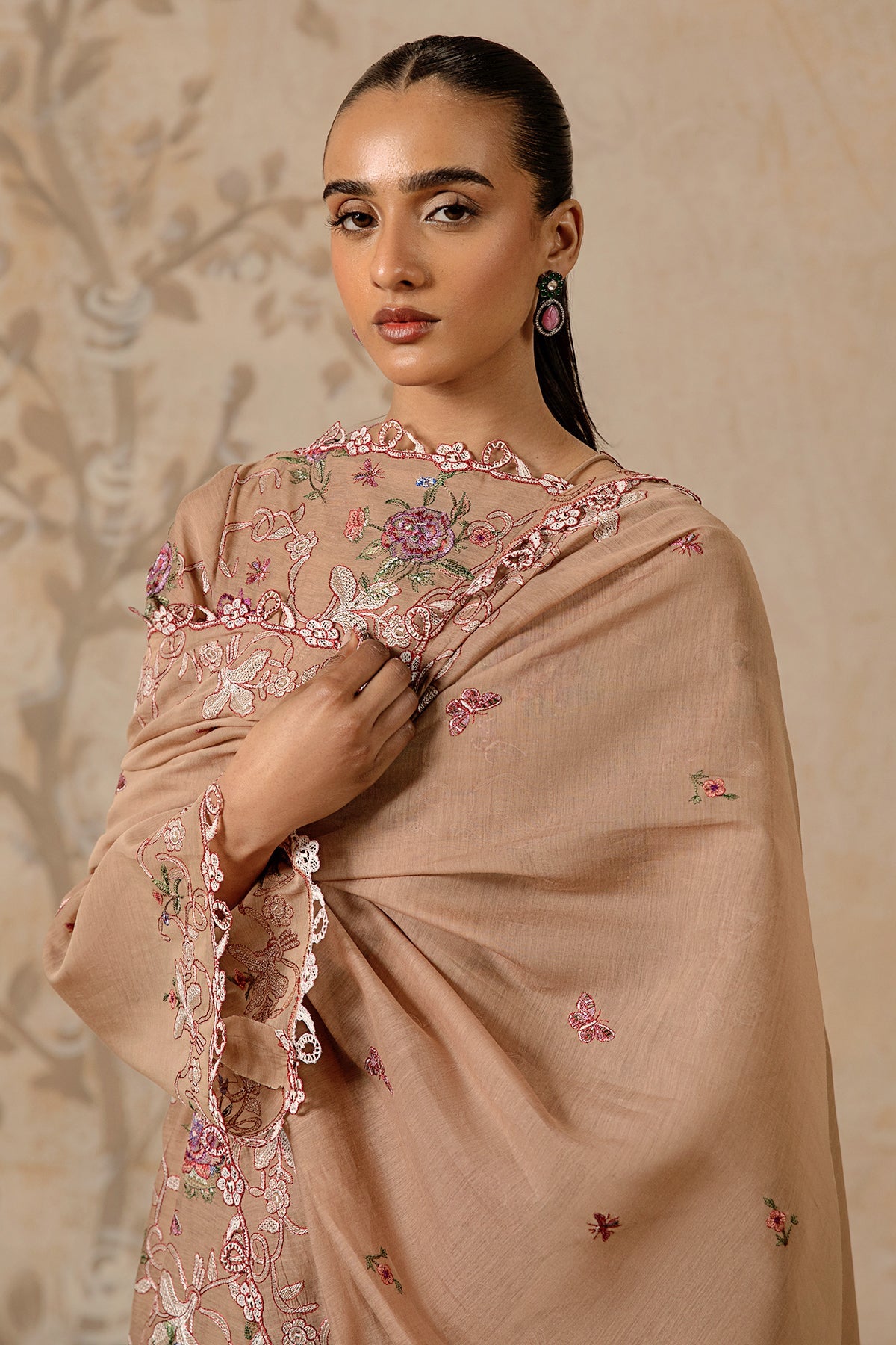 4 Piece - Embroidered Suit - MC1610-2
