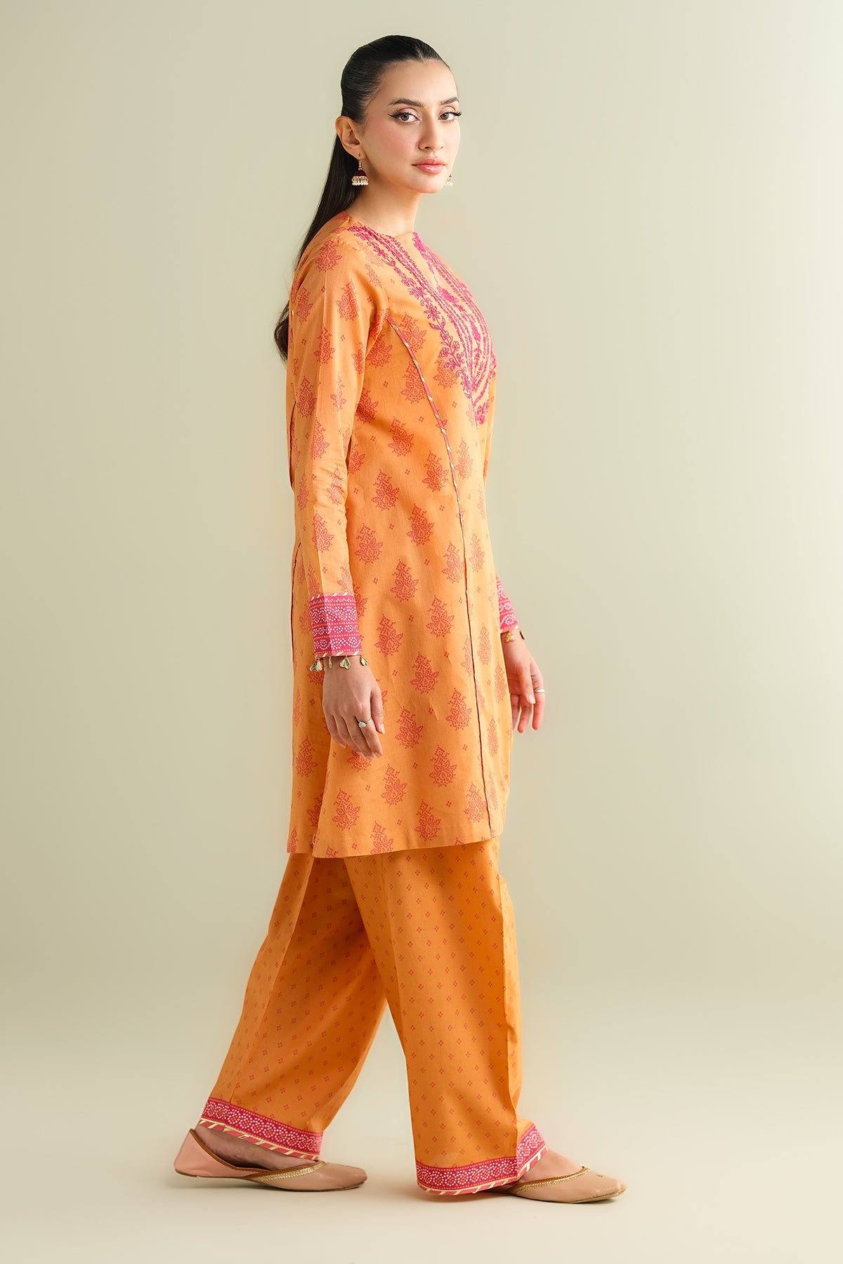 2 Piece - Printed Embroidered Suit - C6109