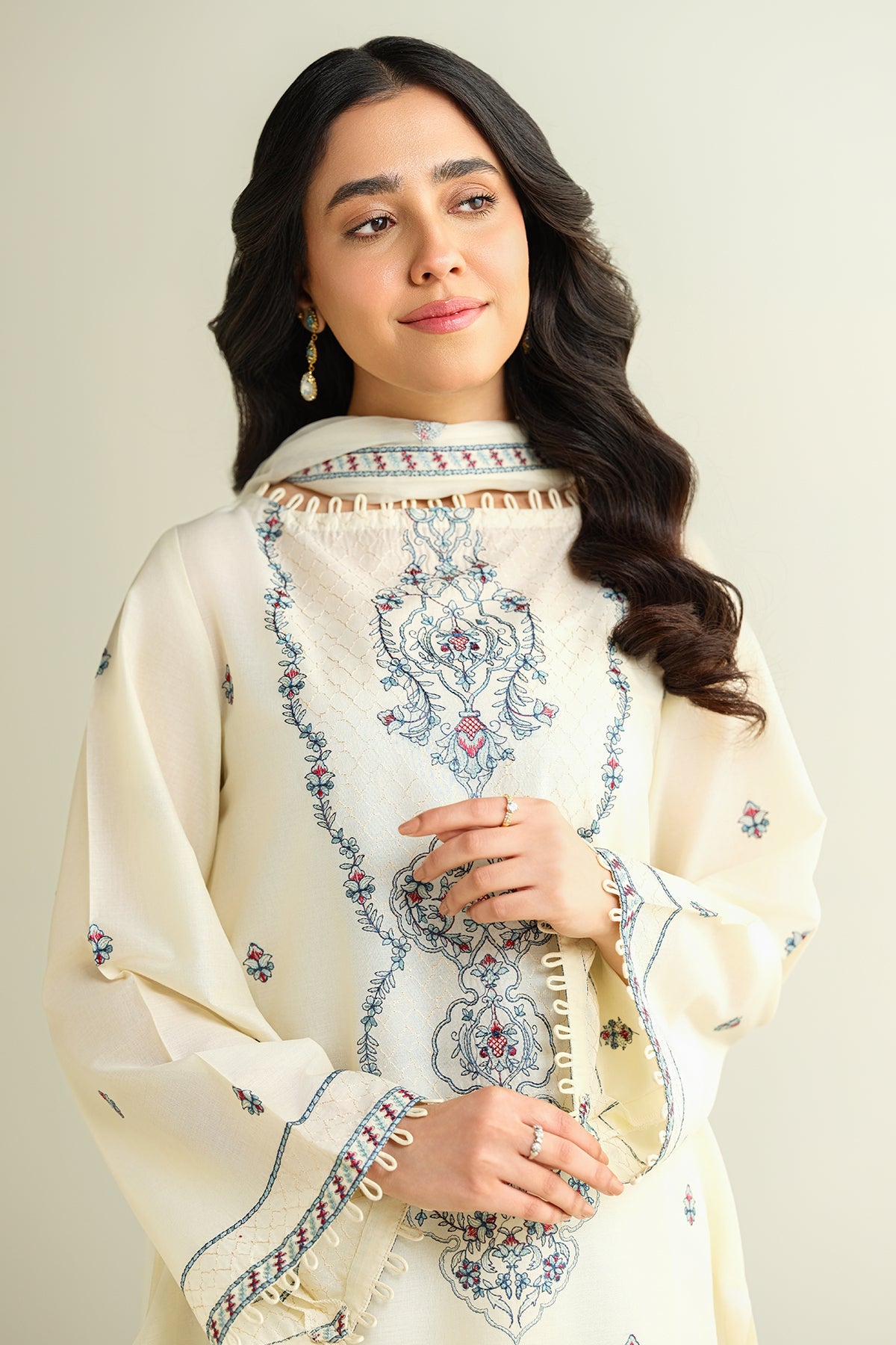 3 Piece - Embroidered Suit - E1614