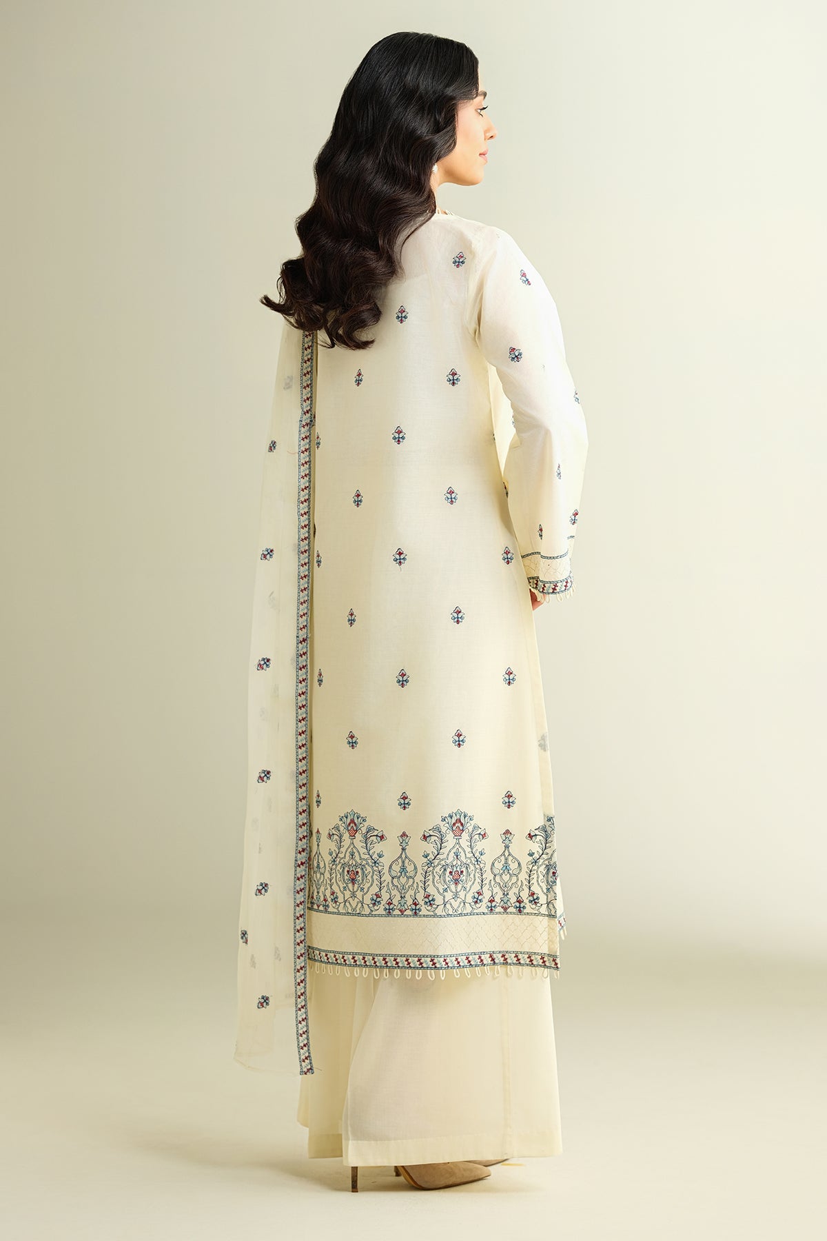 3 Piece - Embroidered Suit - E1614