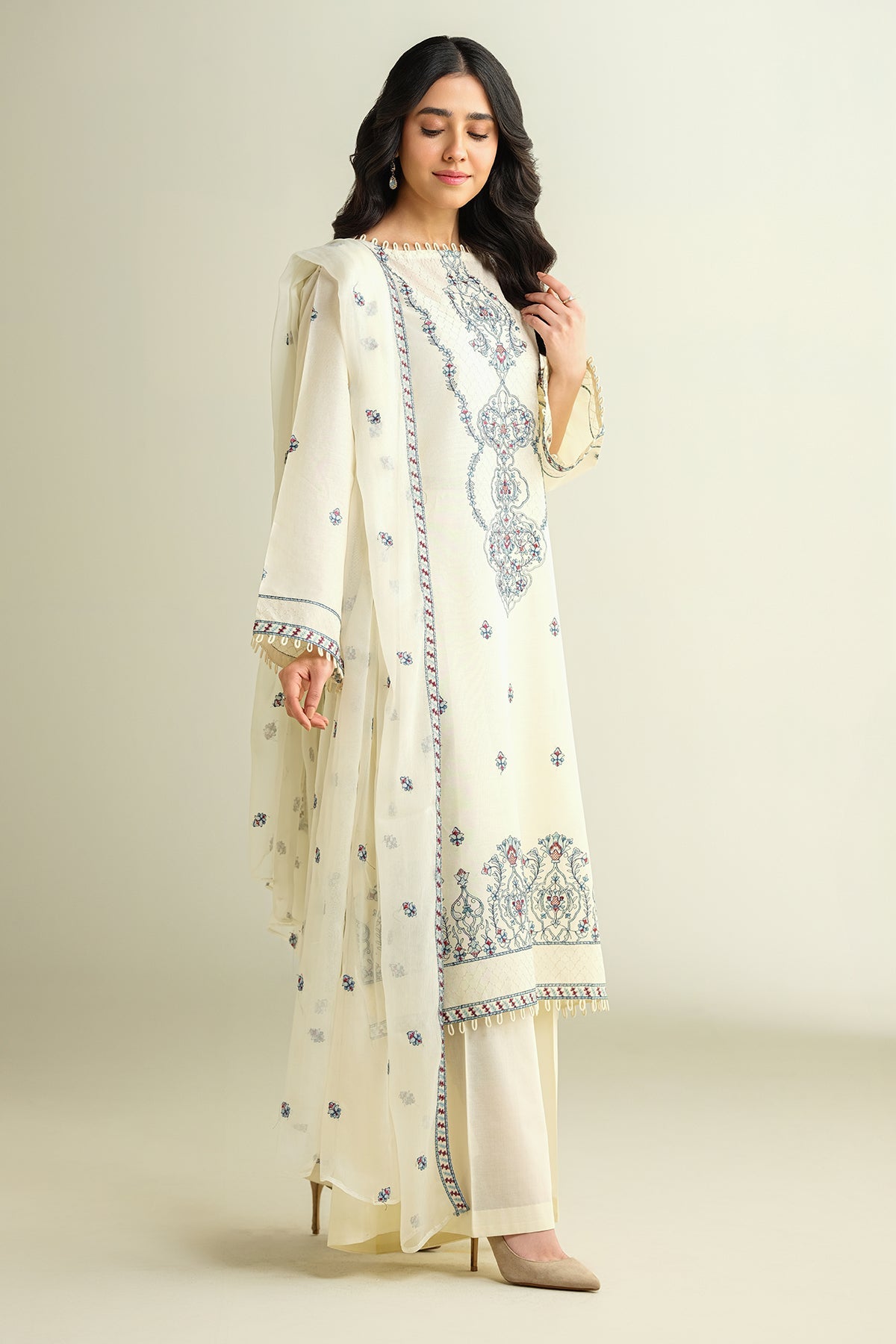 3 Piece - Embroidered Suit - E1614