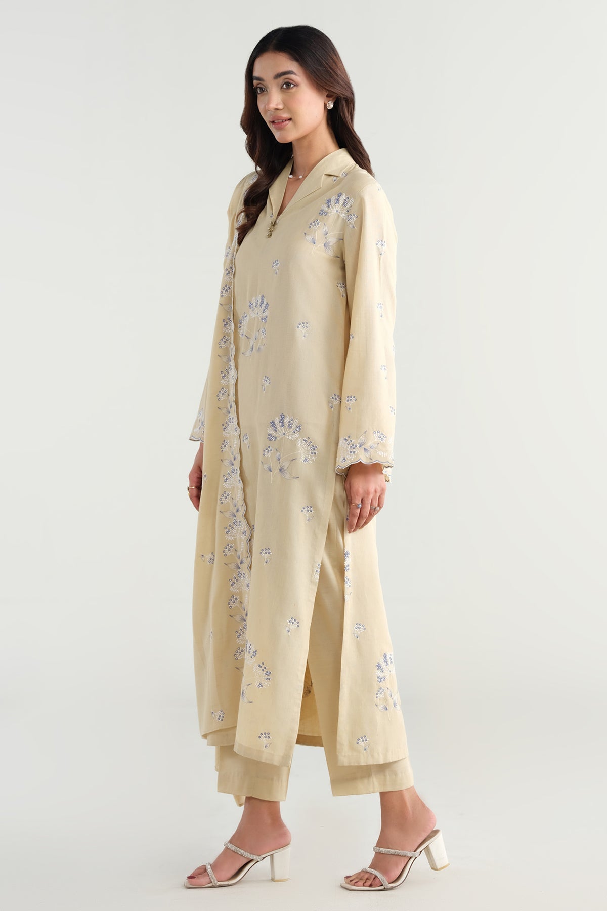 4 Piece - Embroidered Suit - E1640