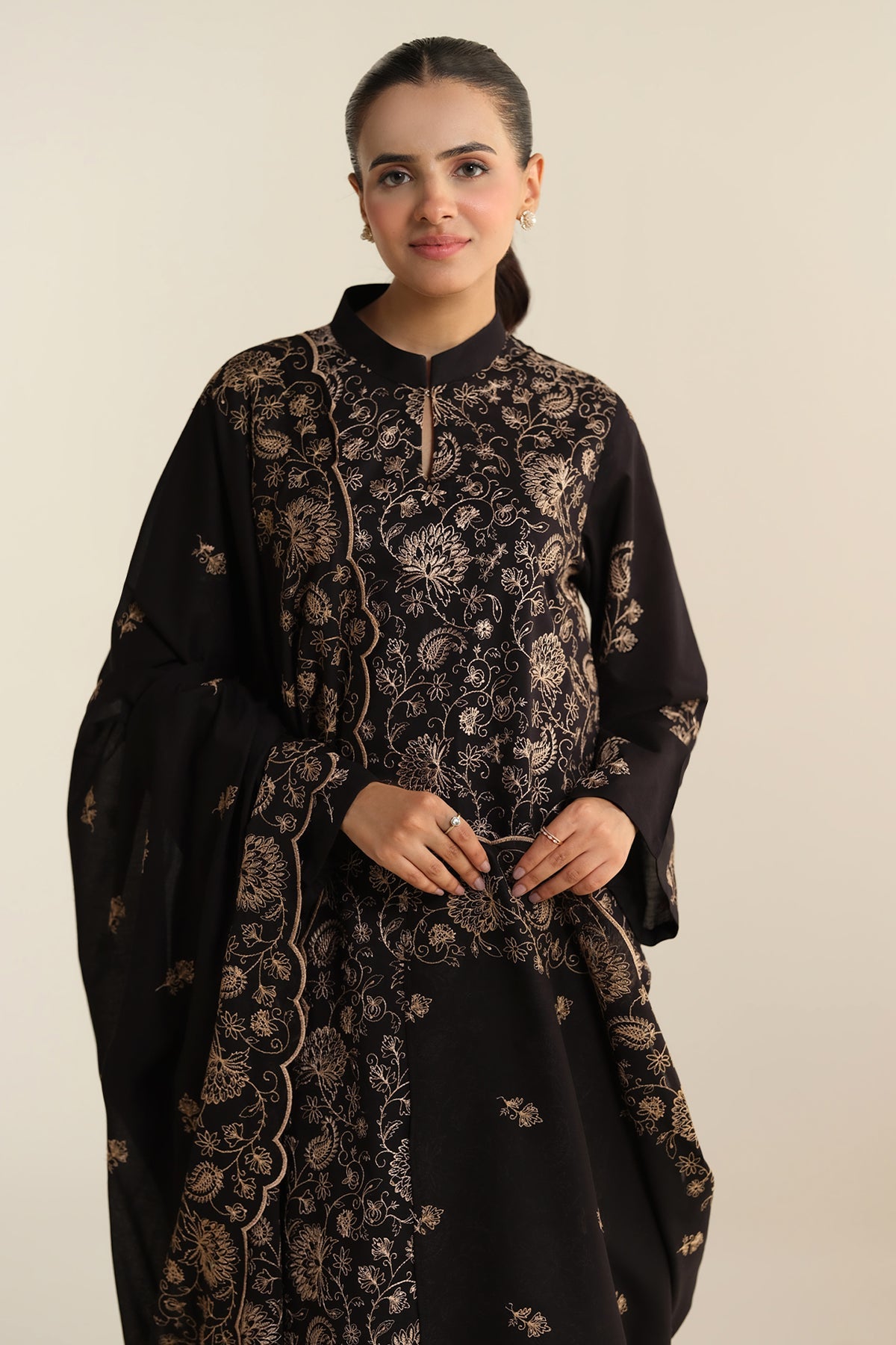 3 Piece - Embroidered Suit - E1916