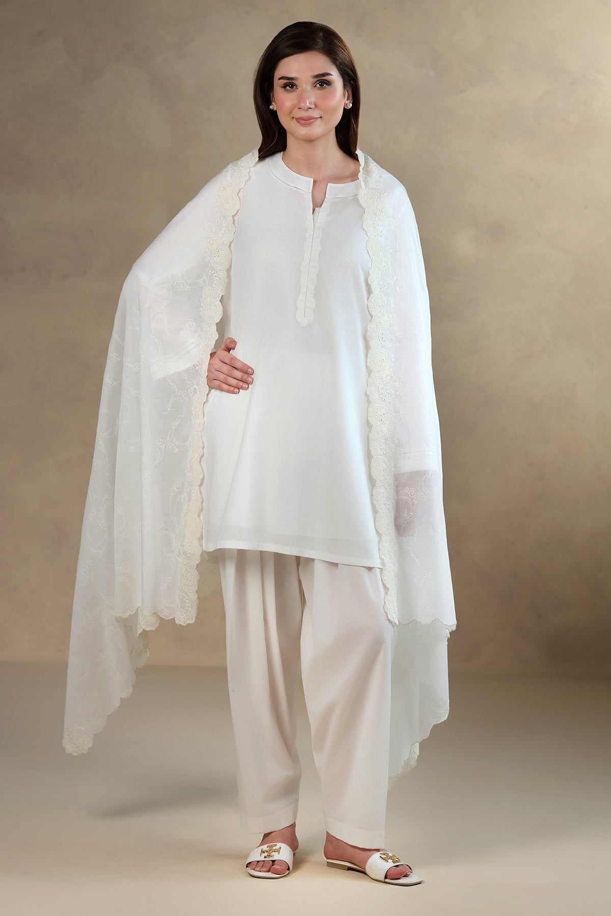 Embroidered Dupatta - MC1810