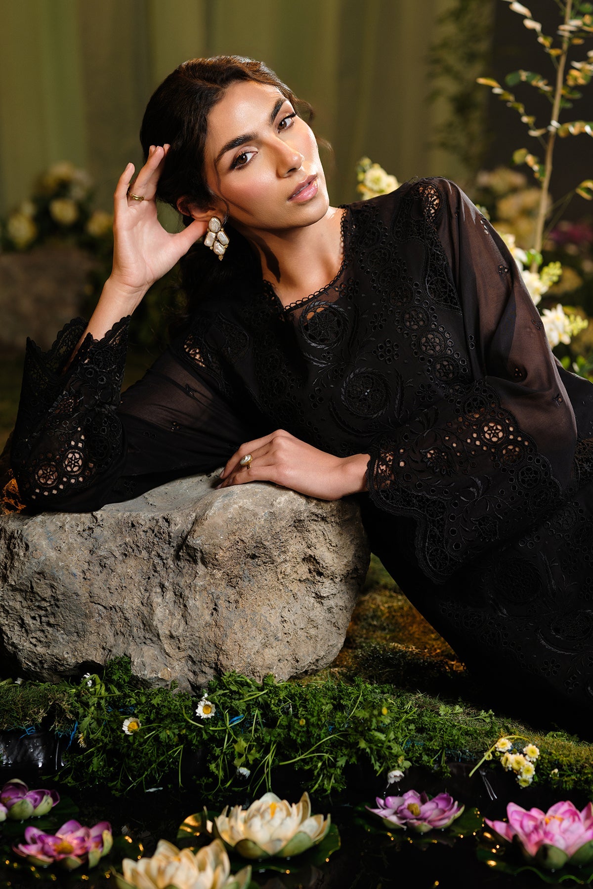 3 Piece - Embroidered Suit - MCP1723-1