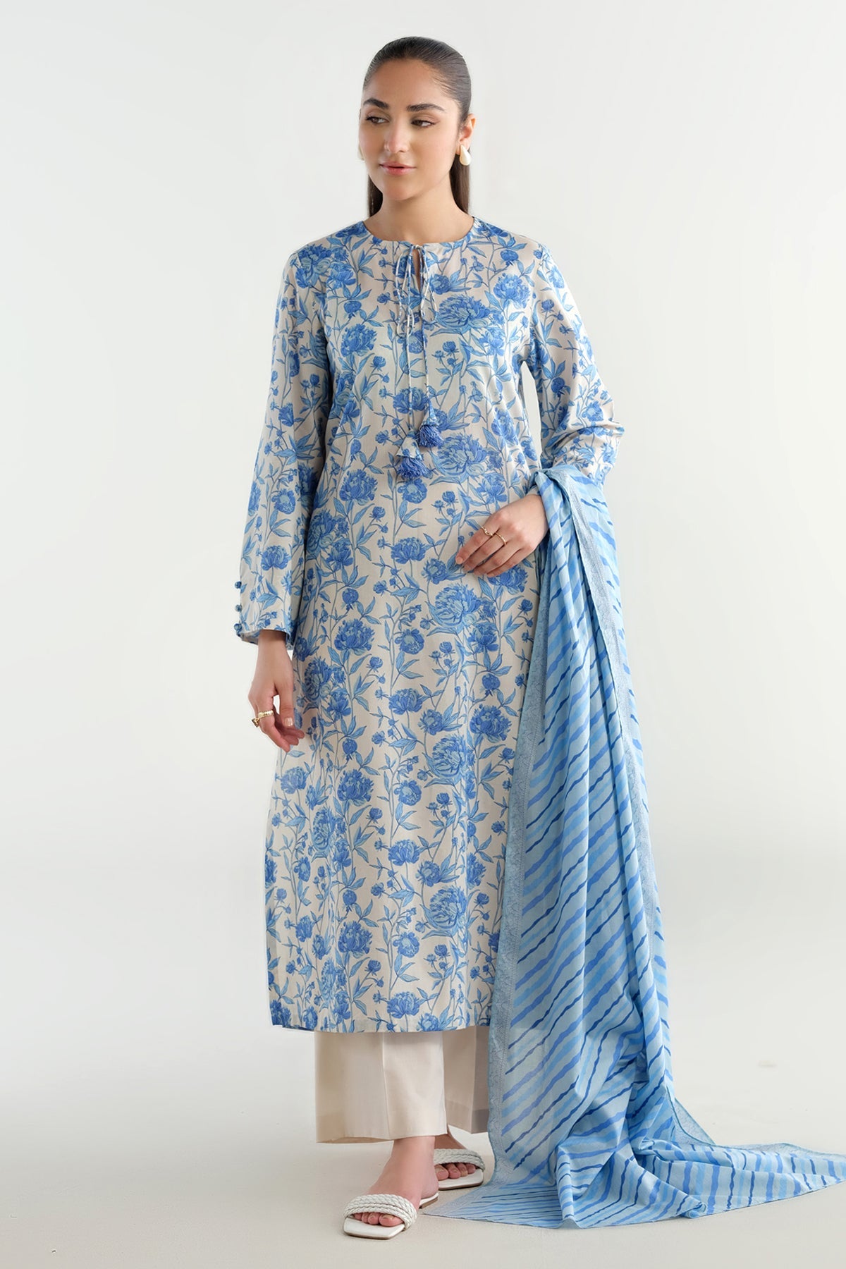 3 Piece - Printed
Suit - X6204