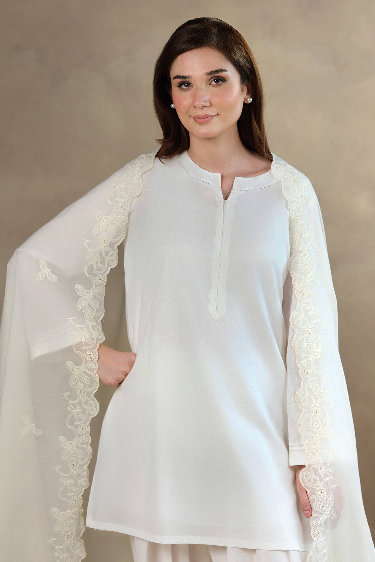 Embroidered Dupatta - MC1817