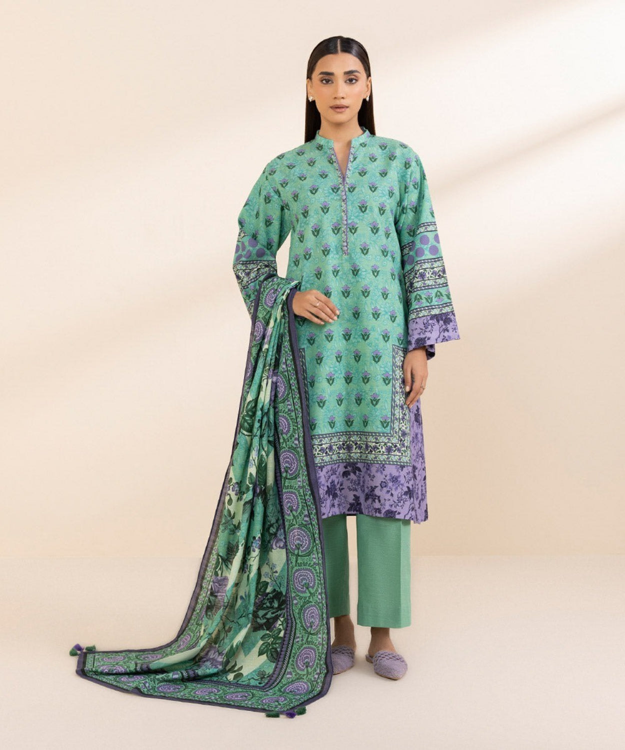 Printed Winter Khaddar Unstitched Suit.