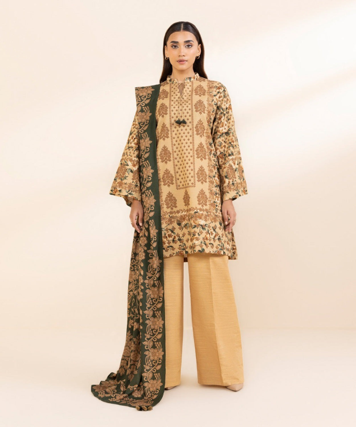Printed Winter Khaddar Unstitched Suit.