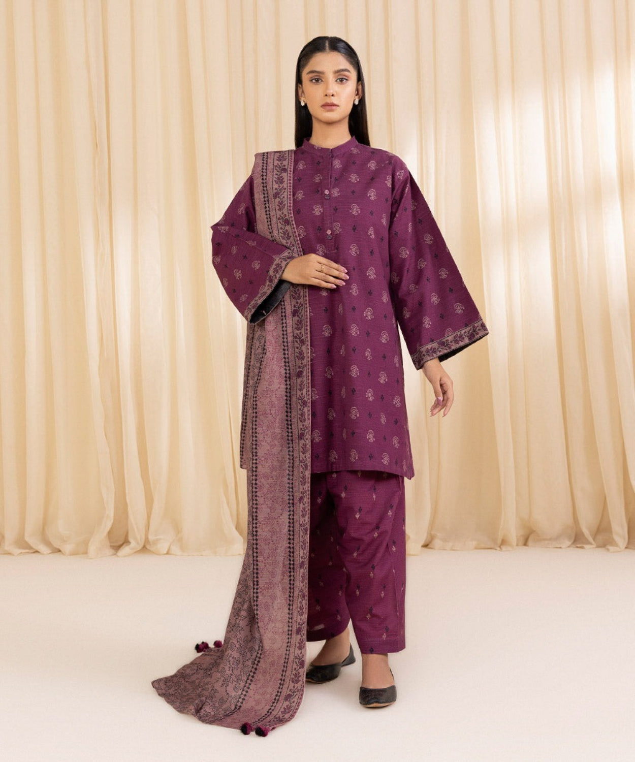 Printed Winter Khaddar Unstitched Suit.