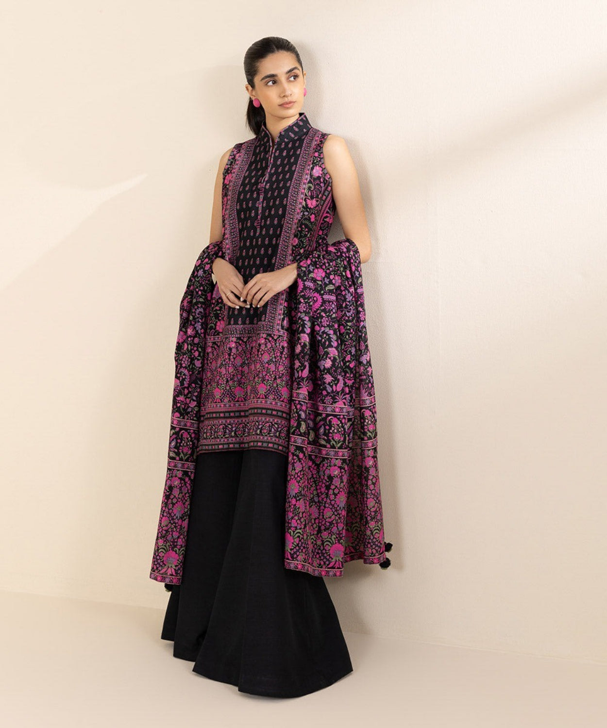 Printed Winter Khaddar Unstitched Suit.