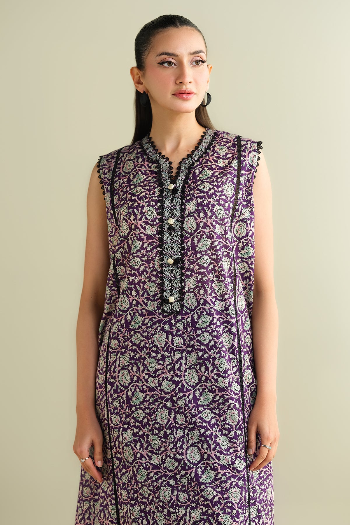 2 Piece - Printed Embroidered Suit - C6110