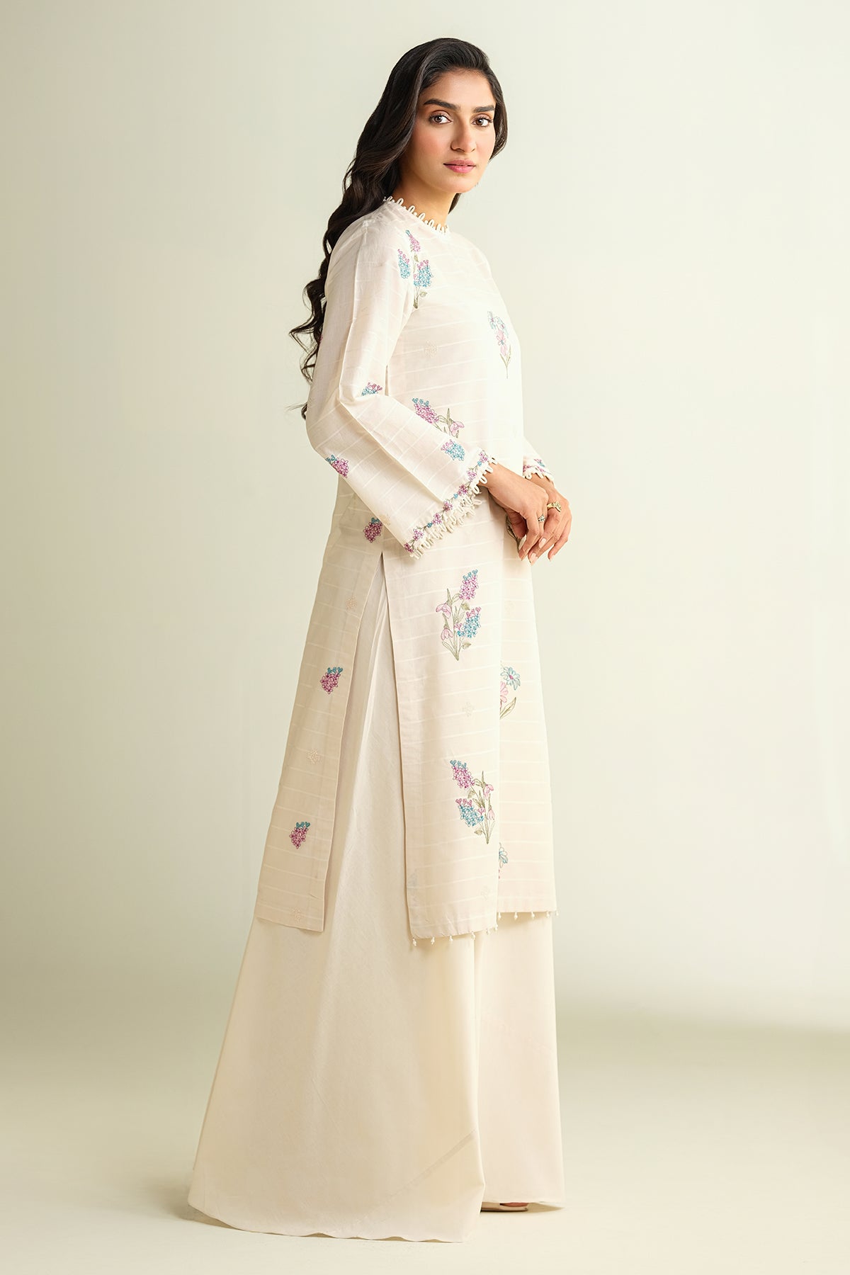 2 Piece - Embroidered Suit - E1606