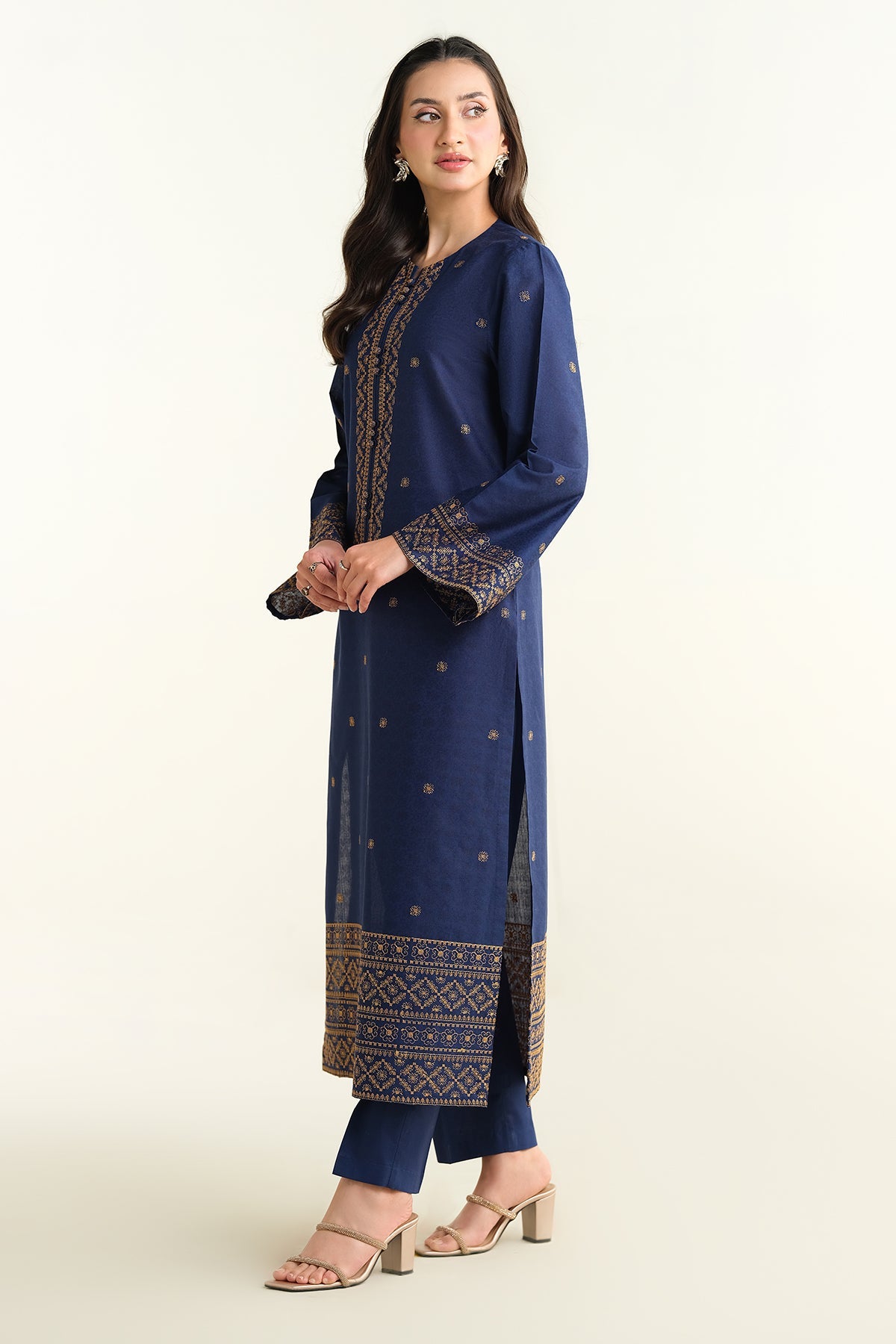 2 Piece - Embroidered Suit - E1608