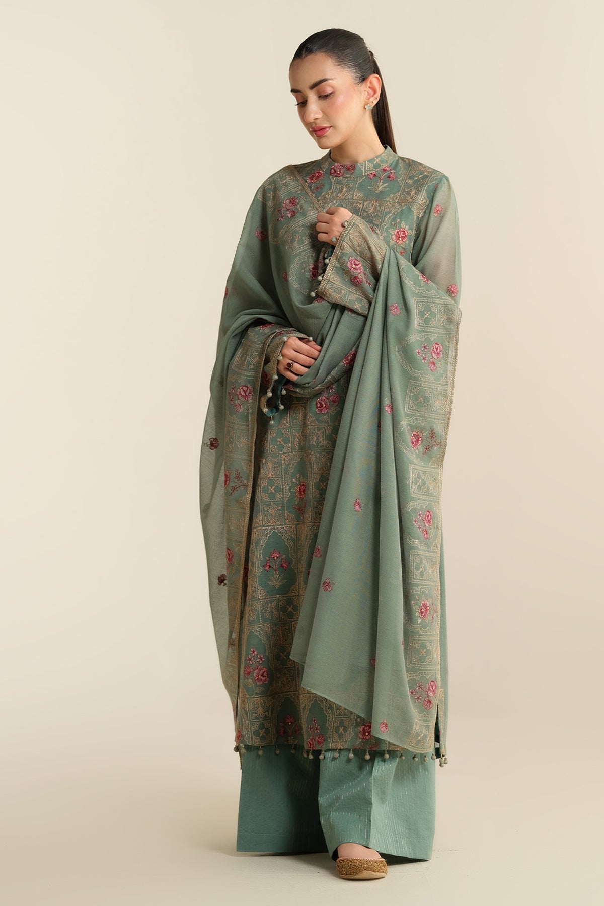 4 Piece - Embroidered & Embellished Suit - E1700
