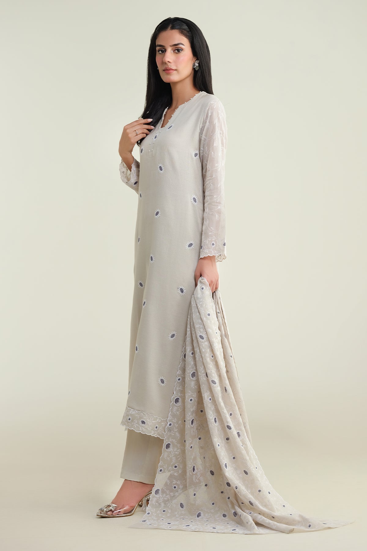 4 Piece-Embroidered Suit-E1703