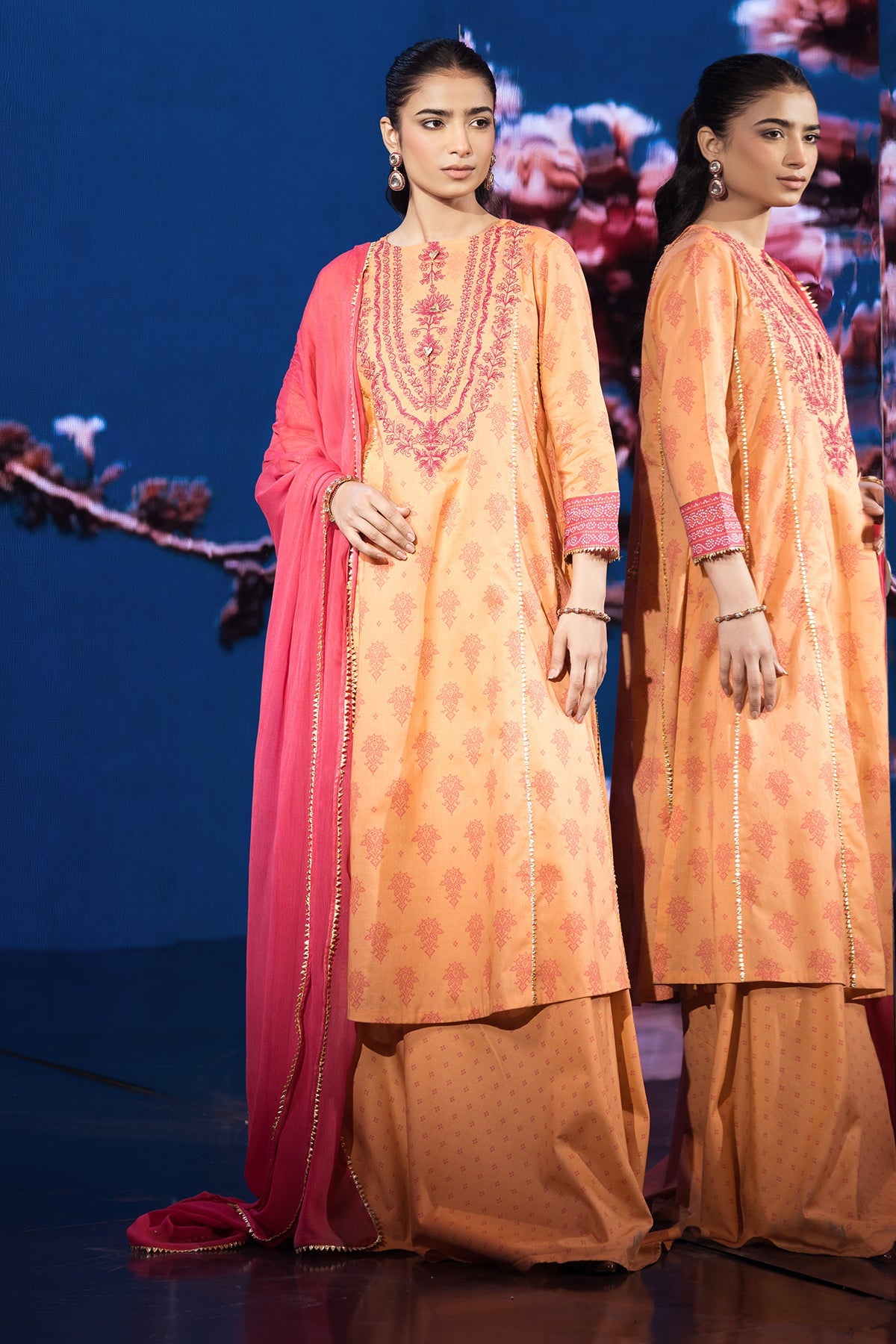 2 Piece - Printed Embroidered Suit - C6109