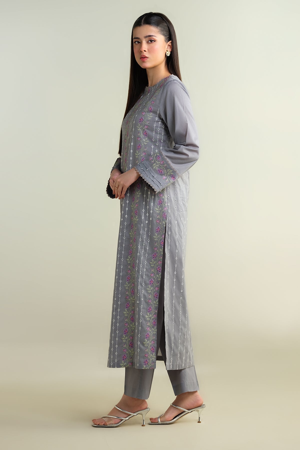 2 Piece - Embroidered Suit - E1650