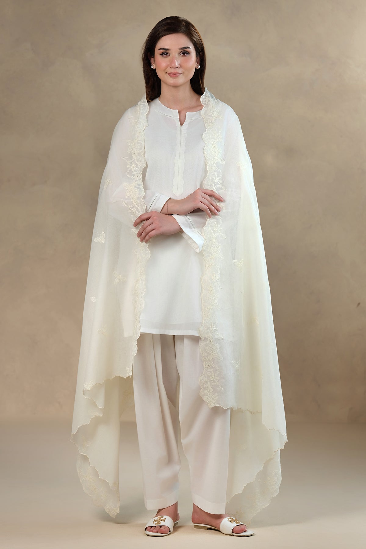 Embroidered Dupatta - MC1817