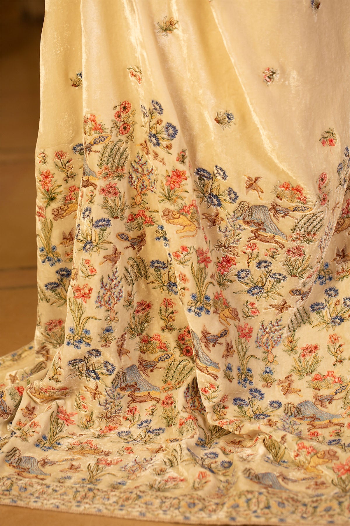 1 Piece Dyed & Embroidered Pure Velvet Shawl & Inner-mcp1430-1