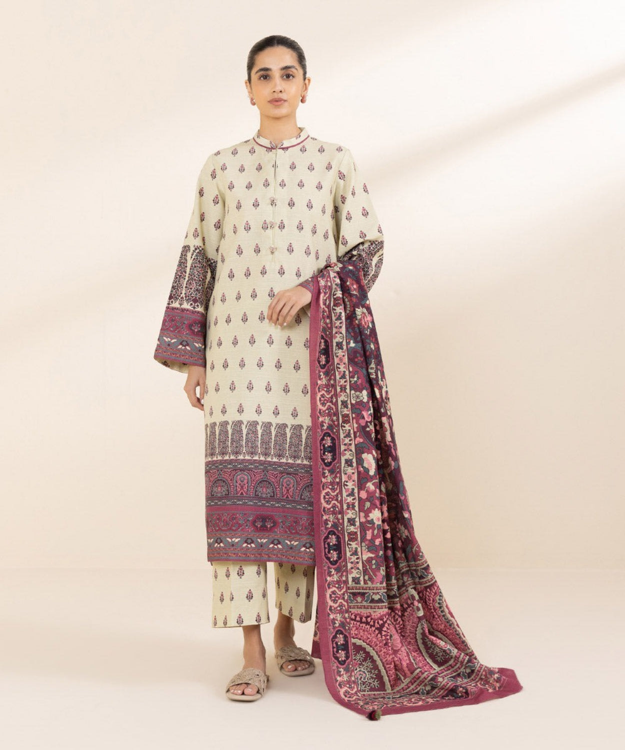Printed Winter Khaddar Unstitched Suit.